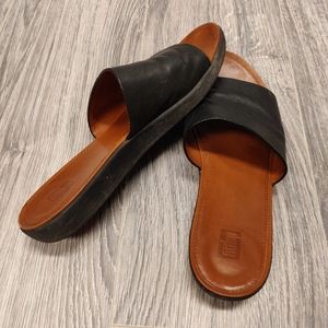 fitflop sola sandals